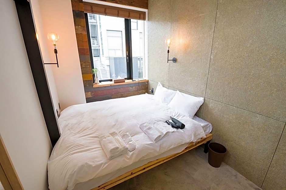 mizuka Imaizumi 1 - unmanned hotel -