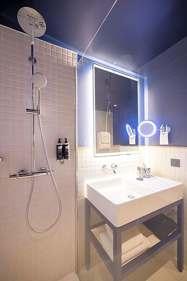 KOPSTER Hotel Residence Paris Ouest Colombes