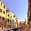 Ca' San Trovaso - 6 Rooms