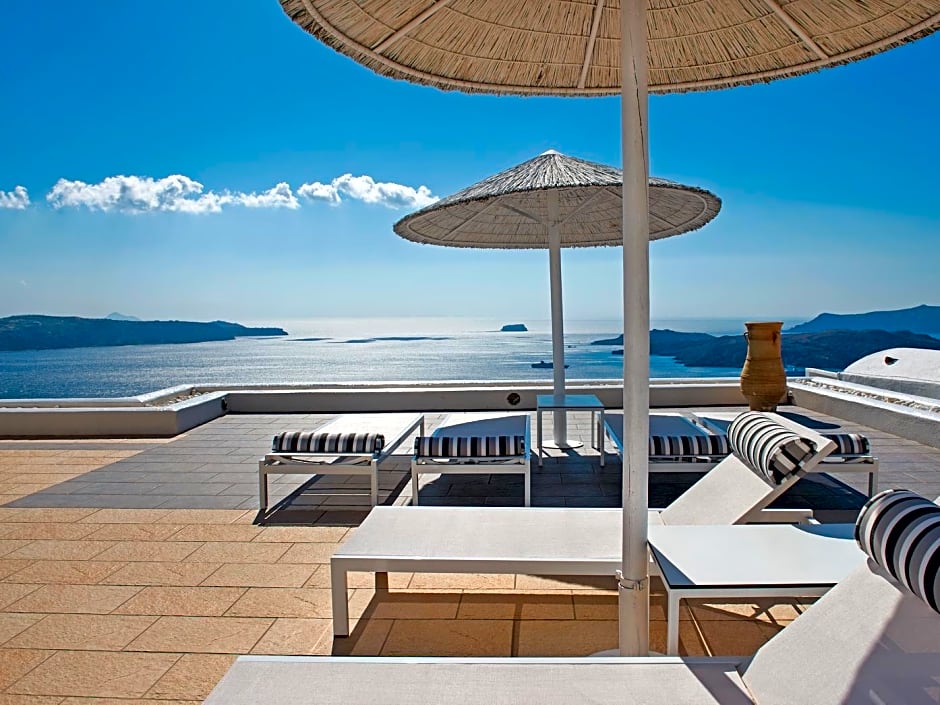 Caldera's Lilium Villas