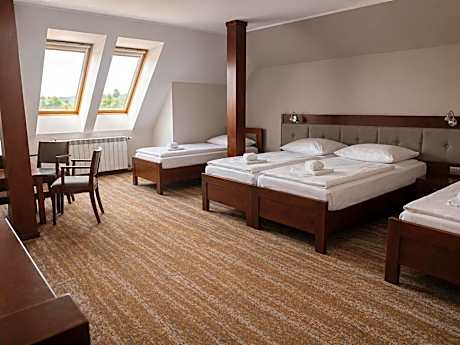 Quadruple Room with Shower
