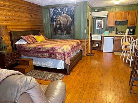 Mountain Aire Cottages, Inn & Glamping