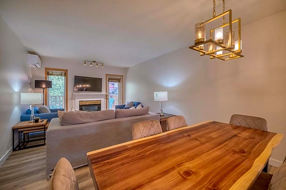 Bow Valley Chalets-Entire 2 King Bedrooms townhouse