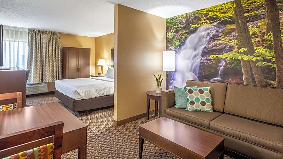 Clarion Pointe Harrisonburg