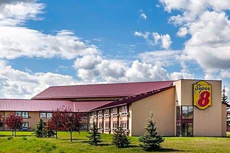 Super 8 by Wyndham Sherwood Park/Edmonton Area