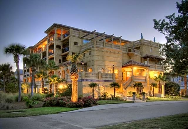Ocean Lodge Resort