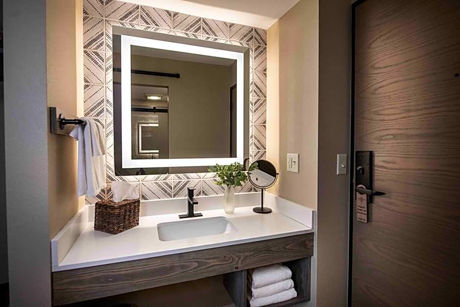 The Wisconsin Hotel & Conference Center