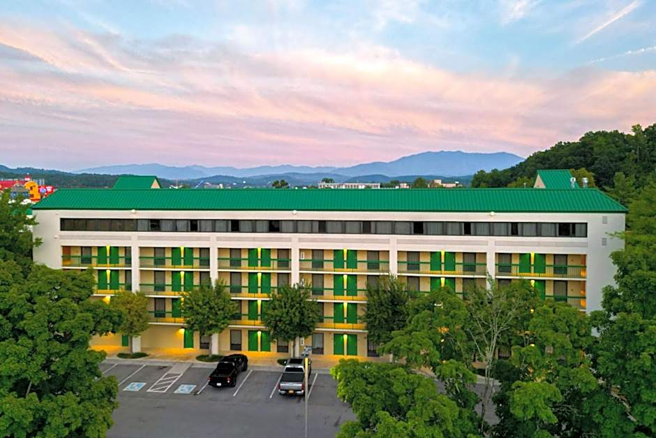 Quality Inn Near the Island Pigeon Forge