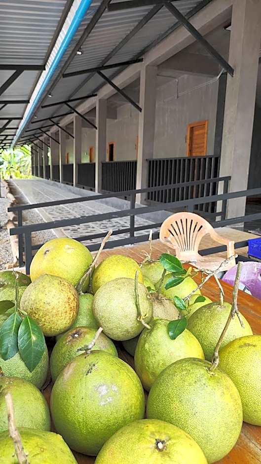 Thongphaphum Place