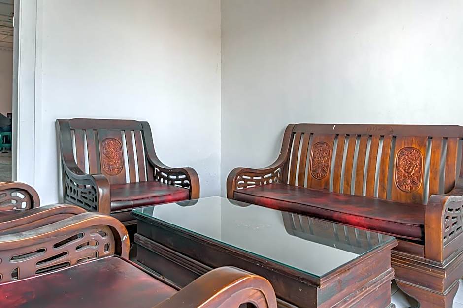 Hotel O Guest House Pahlawan Syariah