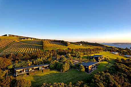 Studio 3 with Garden View