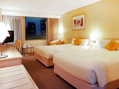 Standard Room with 2 Double Beds