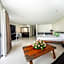 Tanoa Waterfront Hotel