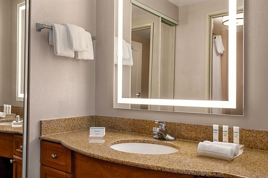 Homewood Suites Jacksonville Deerwood Park
