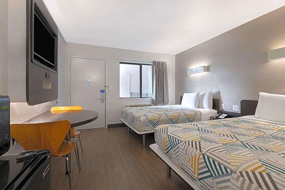 Motel 6-San Antonio, TX - West SeaWorld
