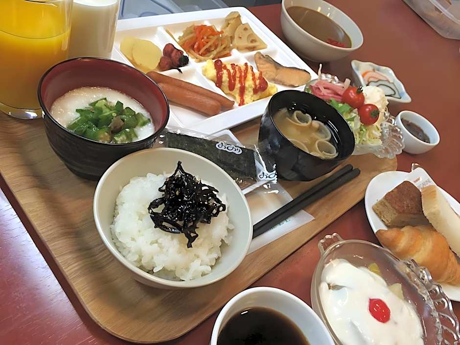 Hotel Crown Hills Takaoka