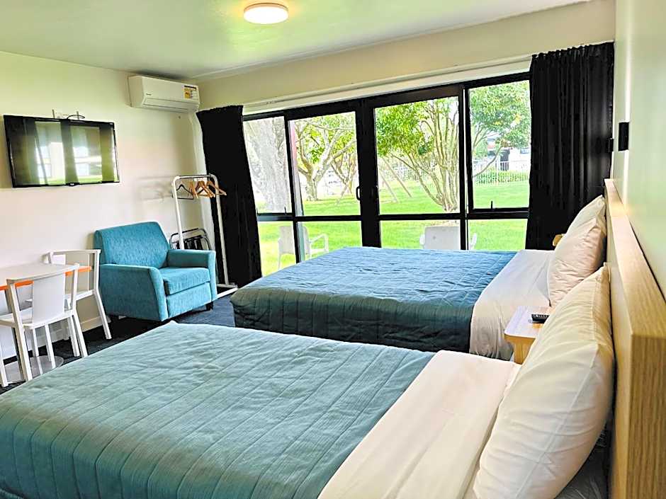 Photo 1 of 17 of Deluxe Suite