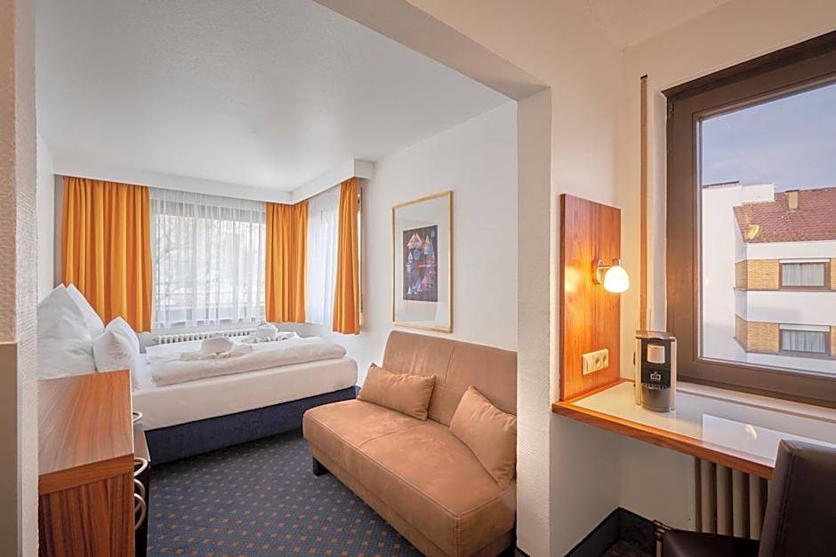 Luna Inn Stuttgart City