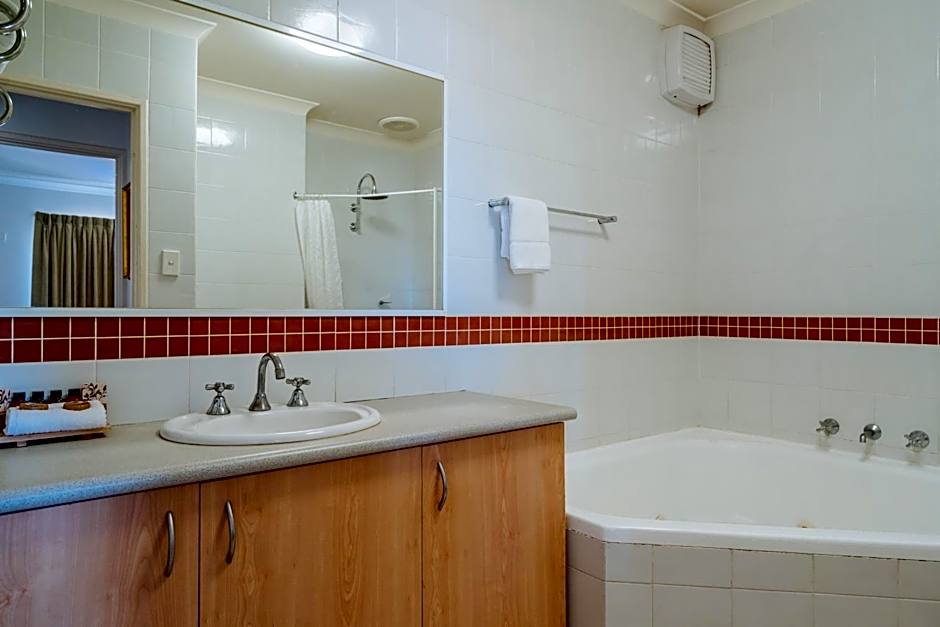 Canning Bridge Auto Lodge