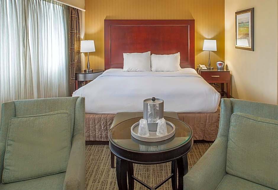 Crowne Plaza Hotel St. Louis Airport By IHG