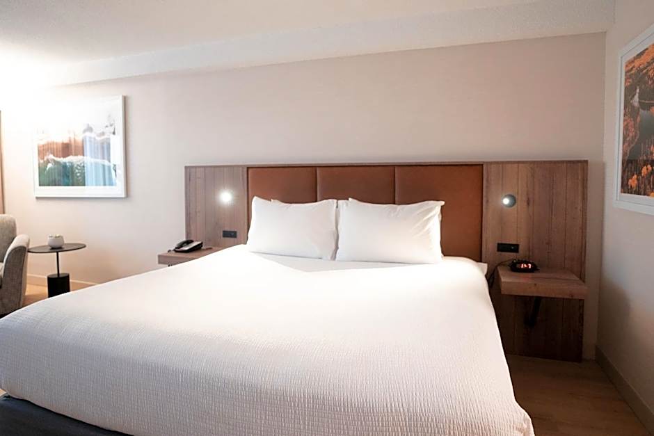 Valhalla Hotel & Conference Centre