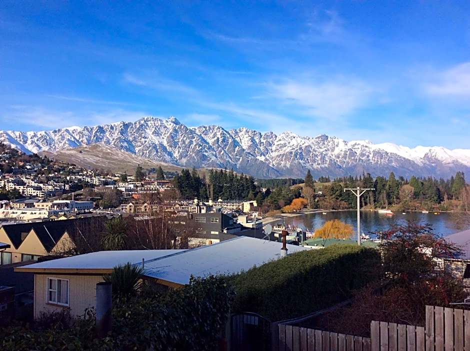 Browns Boutique Hotel