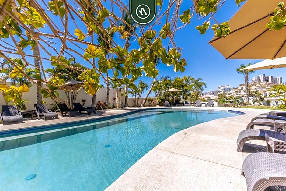 2BR Condo - Private Patio - Ocean View