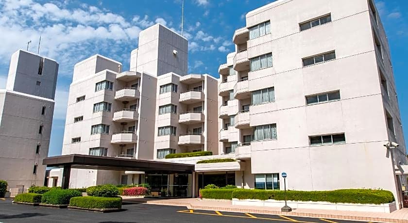 Wisterian Life Club Toba