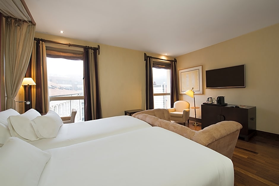 NH Collection Palacio De Burgos