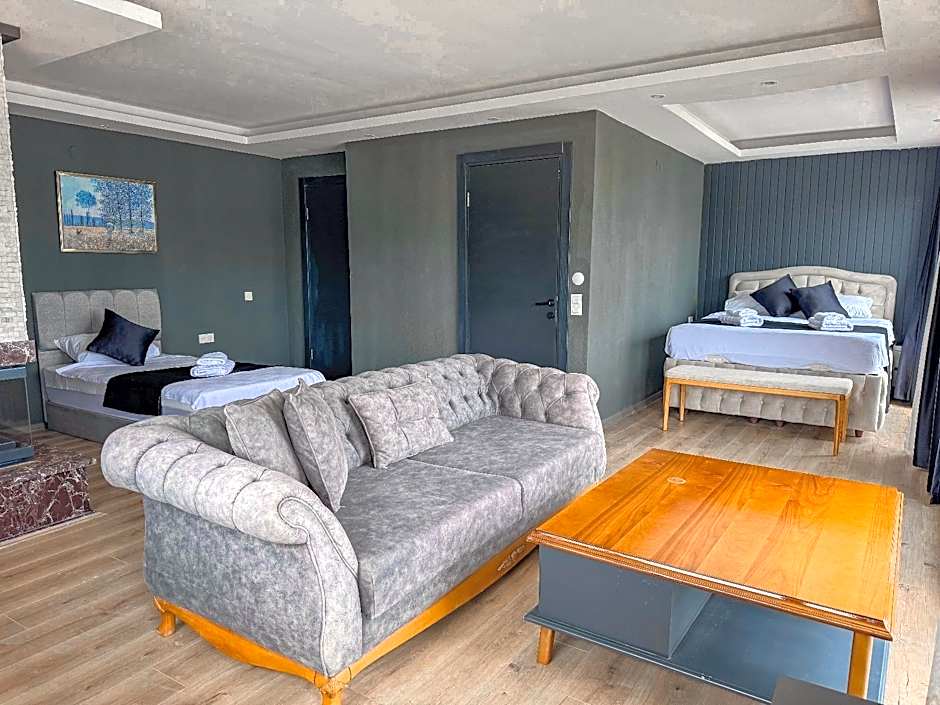 Photo 1 of 5 of Executive, Sea View