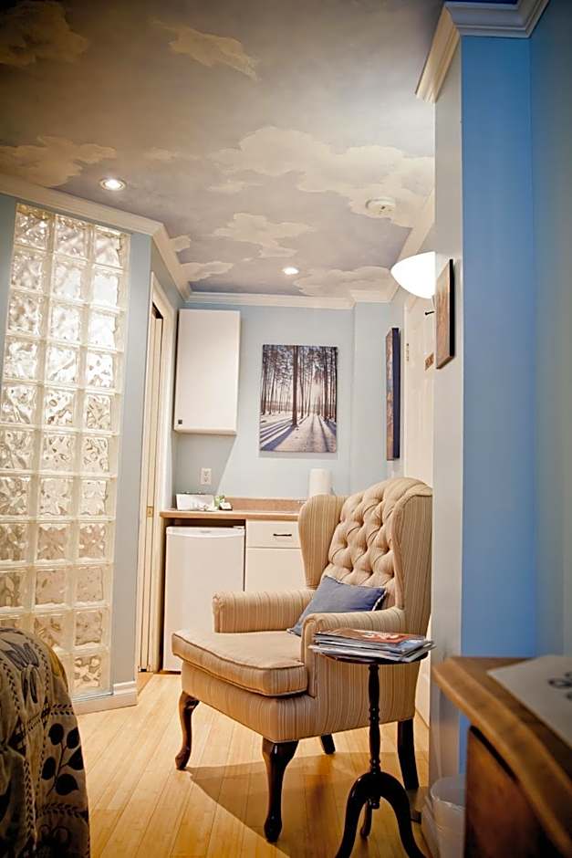 Maison Des Jardins B & B