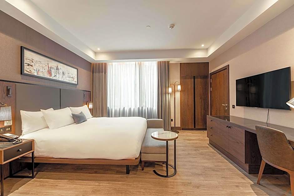 The Fellows House Cambridge, Curio Collection by Hilton