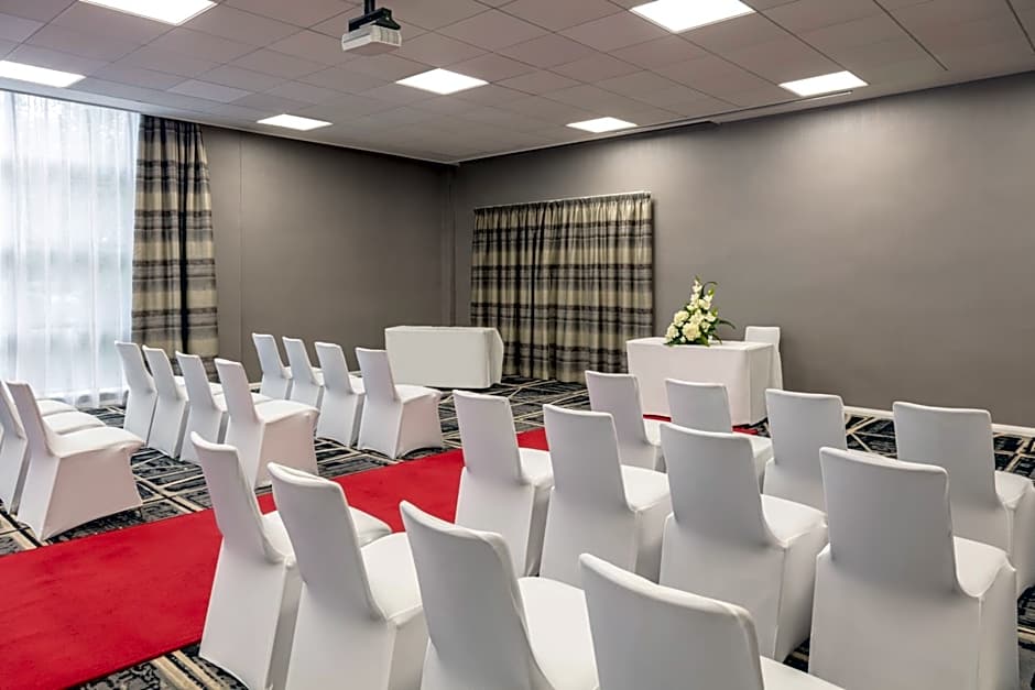 Novotel Newcastle Airport