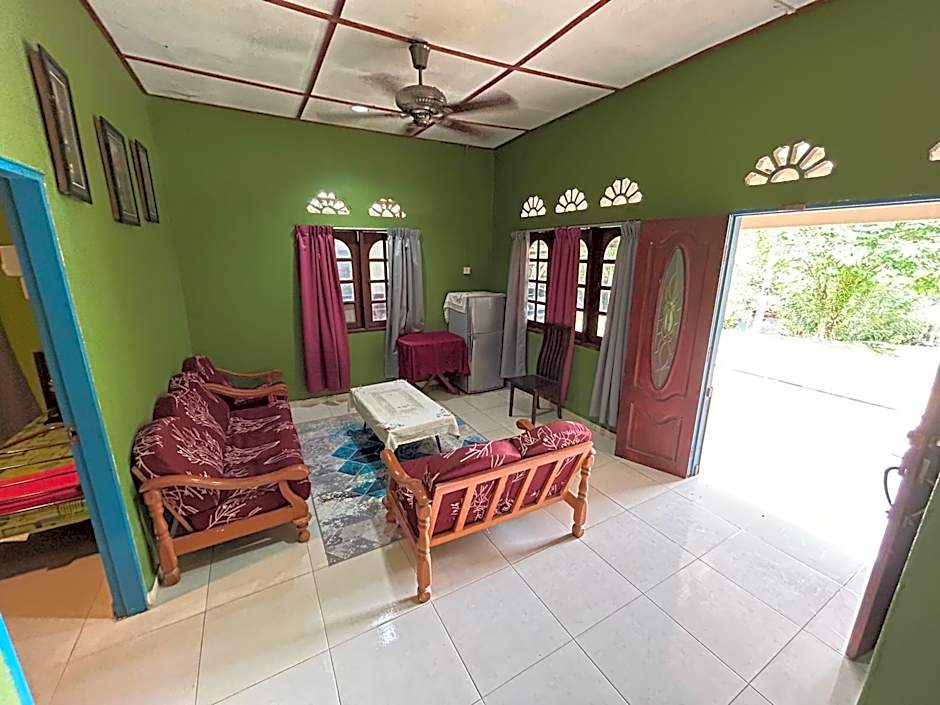 Dtahan Motel Taman Negara