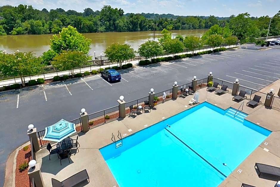 Holiday Inn Express Danville By IHG