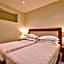 The Rees Hotel & Luxury Apartments