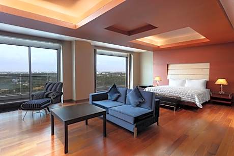 Concierge level, 2 Bedroom Presidential Suite, 2 King