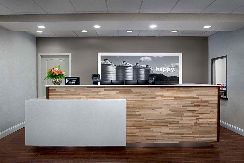 Hampton Inn By Hilton Statesboro