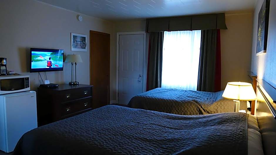 The White Horse Motel