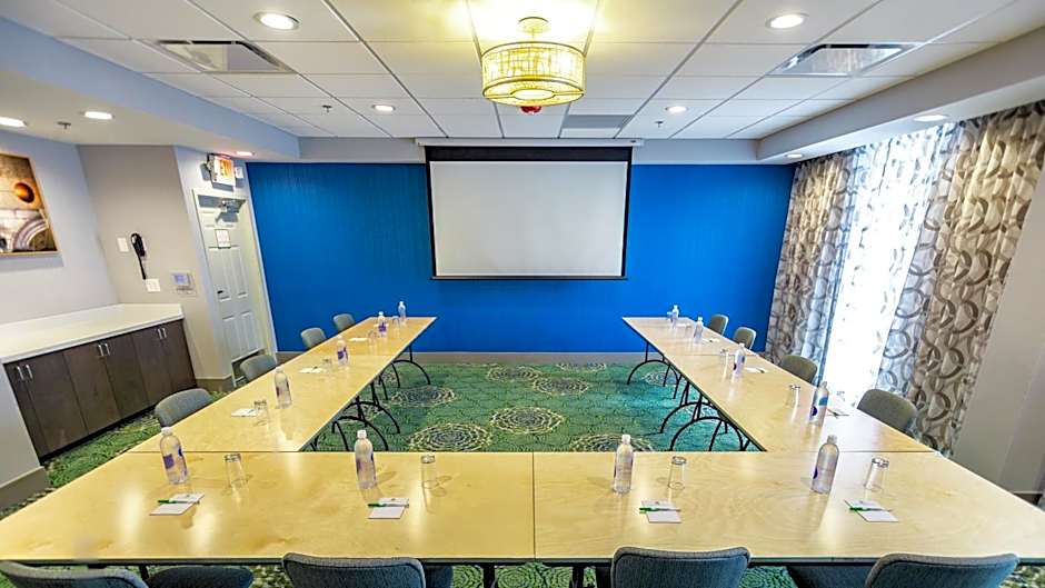Holiday Inn Knoxville N - Merchant Drive By IHG