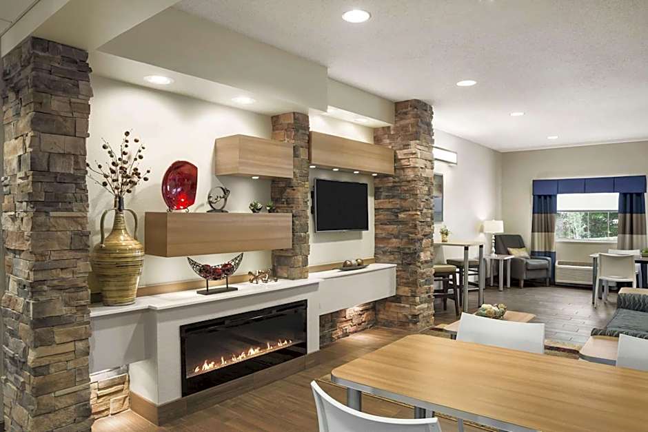 Microtel Inn & Suites By Wyndham Lynchburg