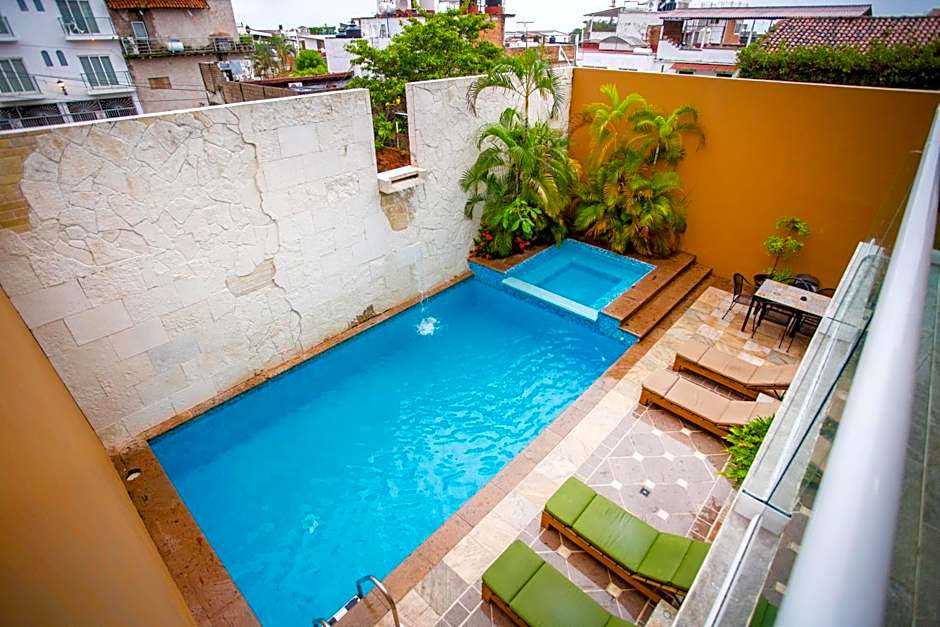 BLAZE Hotel & Suites Puerto Vallarta