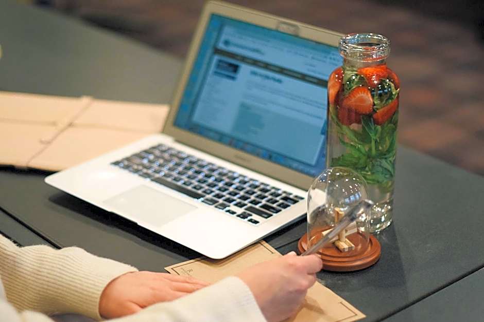 Renaissance by Marriott Minneapolis Bloomington Hotel