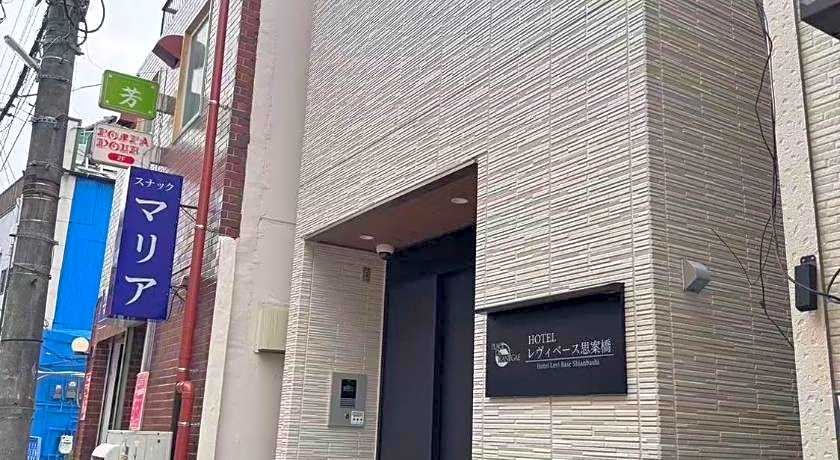 Grand Base Shianbashi