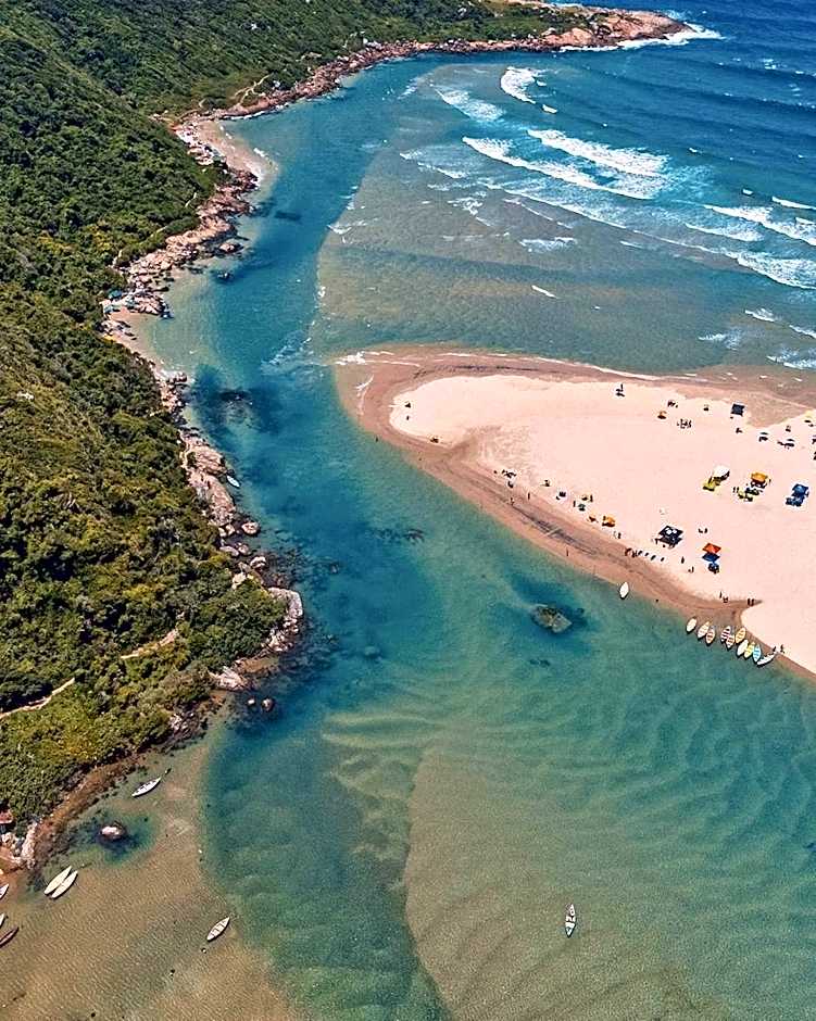 Casa de Frente pro Mar com Piscina - PLH004
