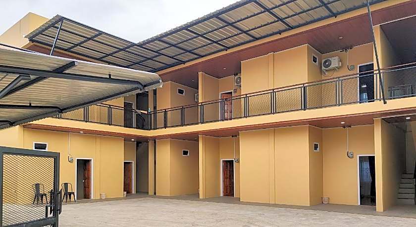 RedDoorz Syariah near Telanaipura Jambi