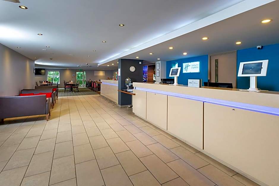 Holiday Inn Express Exeter East By IHG