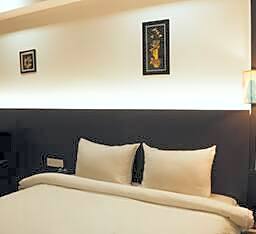 Hotel Madhushree