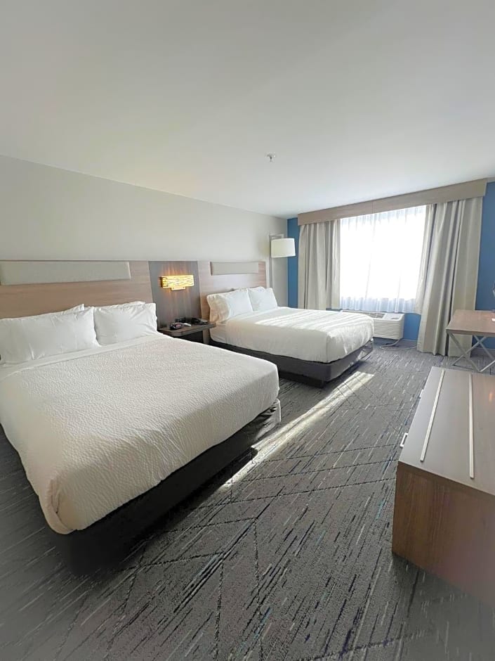 Holiday Inn Express Federal Way - Seattle South, an IHG Hotel