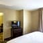 MainStay Suites Fargo